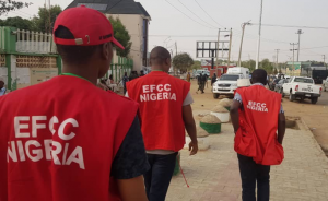 Efcc Arrested Eight Suspected Forex Traders In Kano| Governmend